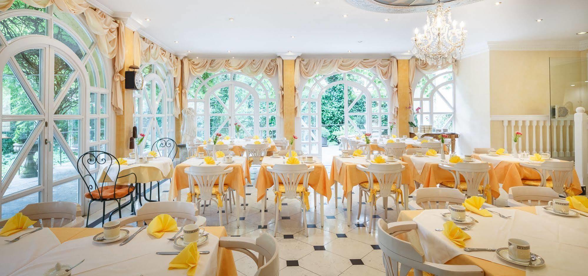 Hotel Aurbacher Hof Gmbh Мюнхен Экстерьер фото